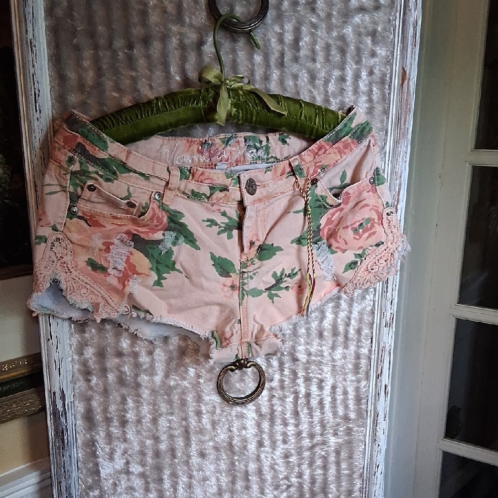 Vanilla Star Floral Pink Jean Shorts